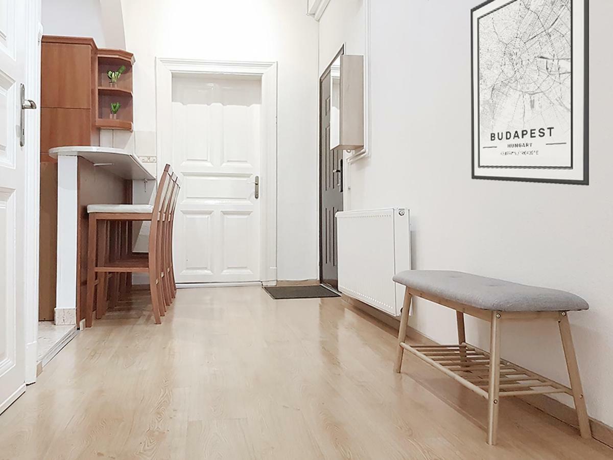 Akacfa 36 Budapest 91 Mt 3 Bedroom District 7 ภายนอก รูปภาพ